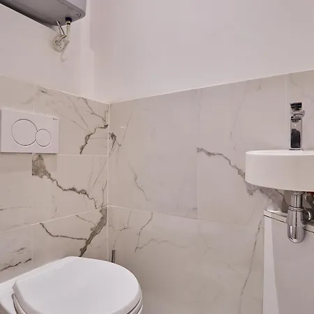 Sublime In The Heart Of 8 People Fbmar4 Apartment Paris