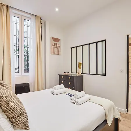Apartment Sublime In The Heart Of 8 People Fbmar4 Paris